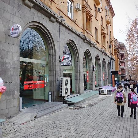 Abovyan 36 Apt & Tour Jereván Kültér fotó