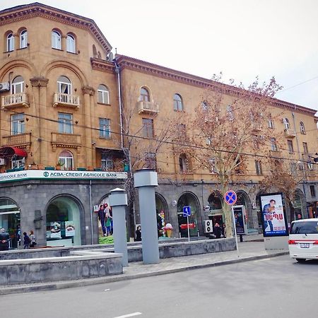 Abovyan 36 Apt & Tour Jereván Kültér fotó