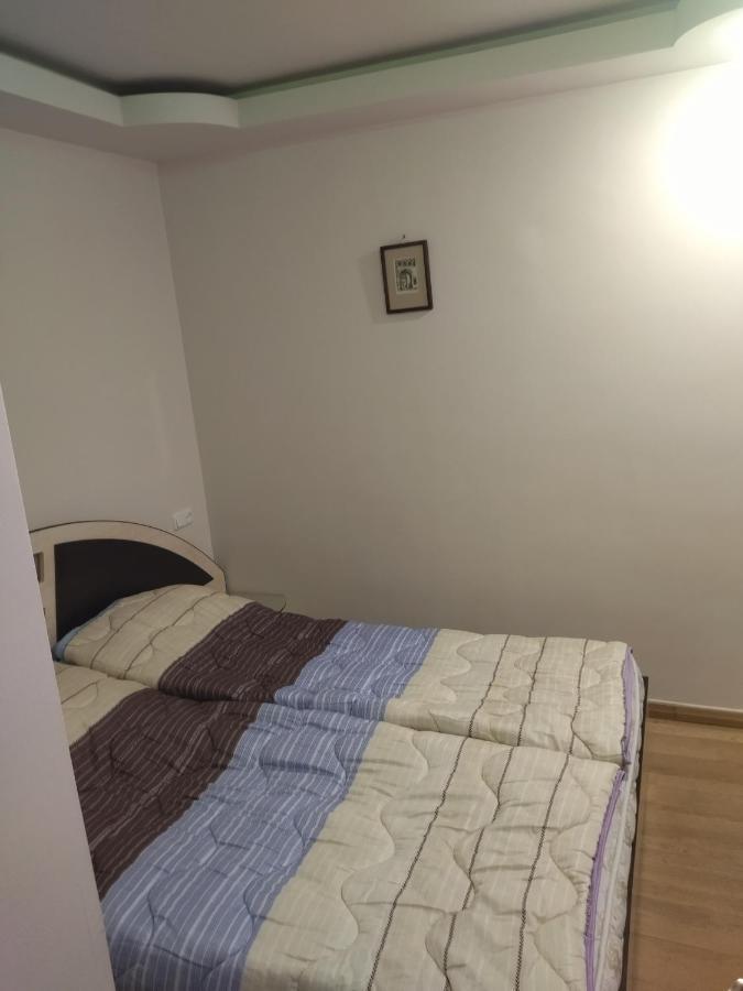 Abovyan 36 Apt & Tour Jereván Kültér fotó