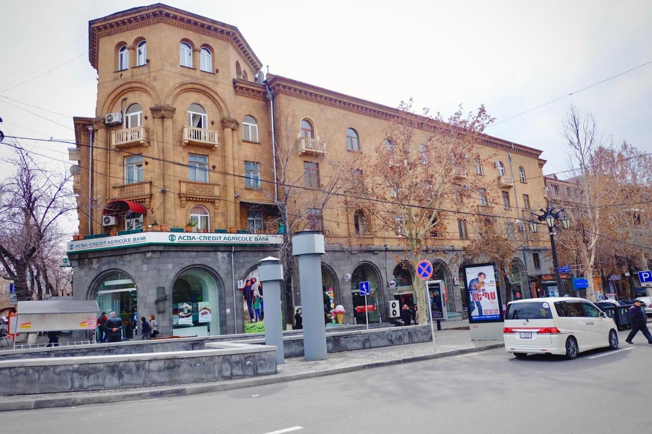 Abovyan 36 Apt & Tour Jereván Kültér fotó